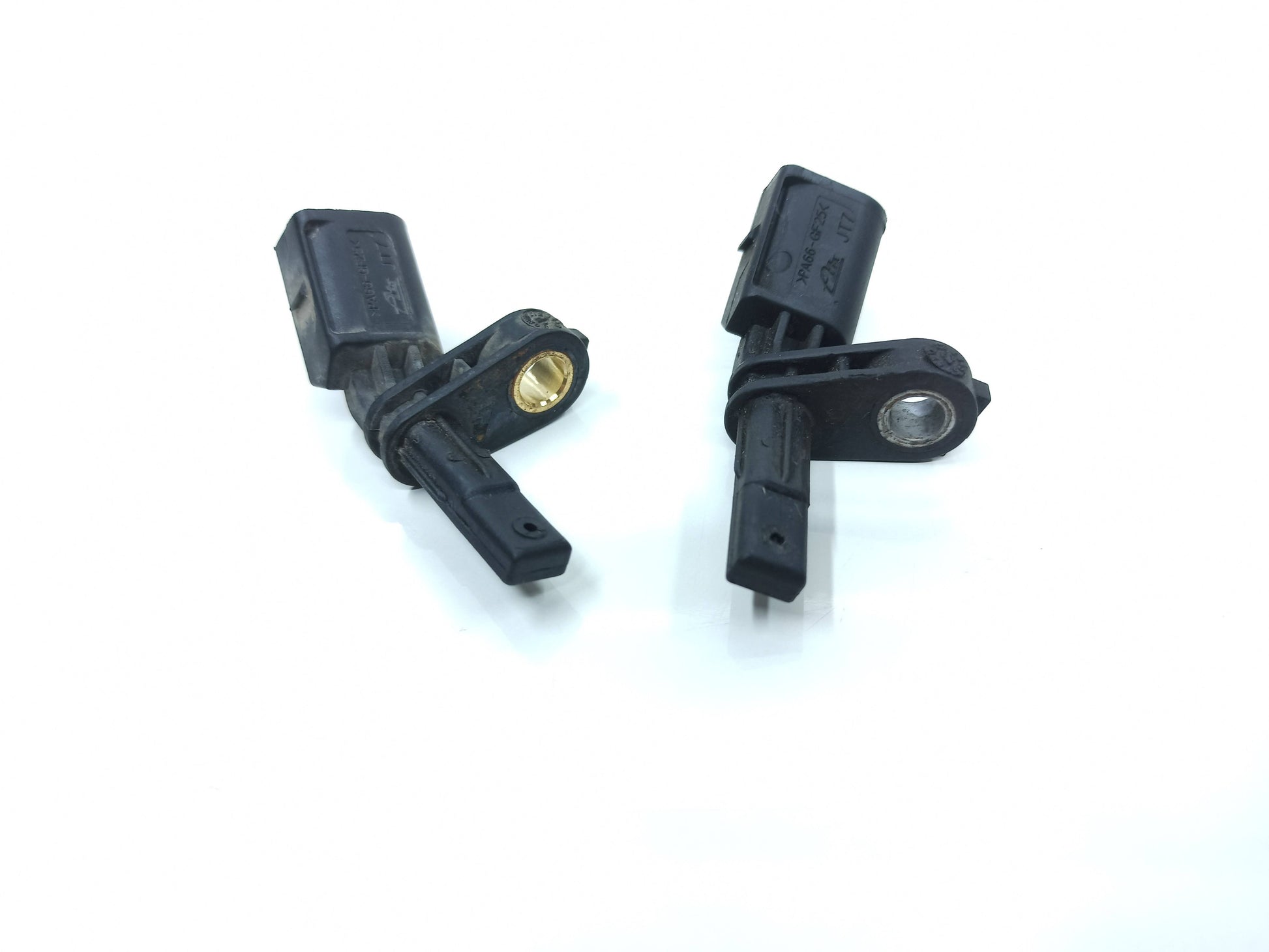 Sensor Freio Abs Amarok Jetta Dianteiro Direito Wht003856 Uni