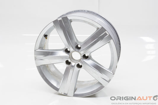Roda Fontana Aro 17 Volkswagen Passat Variant 2012