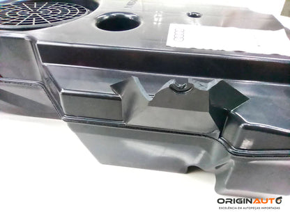 Subwoofer Audi A3 Sport 2.0 Tfsi 2012 8P3035382E