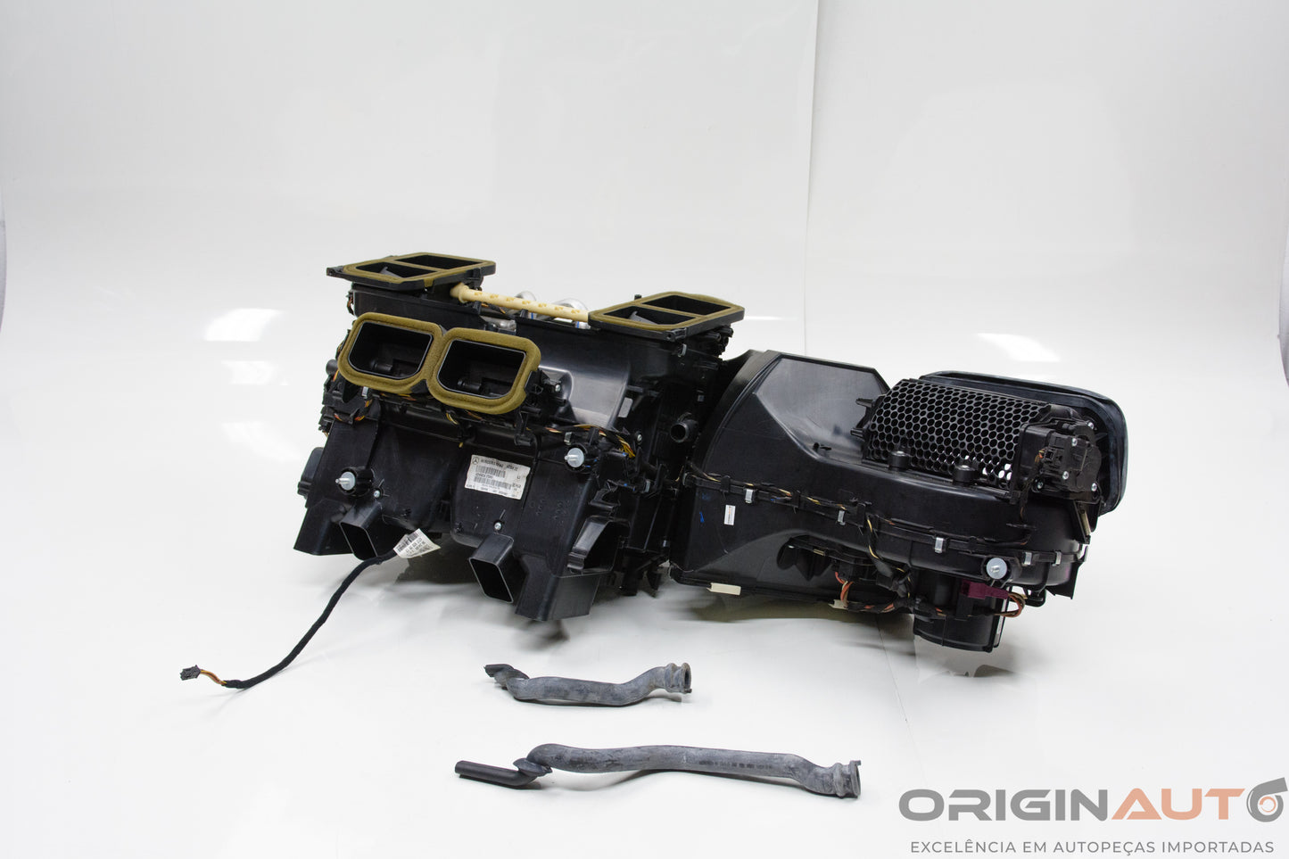 Caixa Evaporadora Mercedes-Benz C200 Cgi 2011 A2048303503 A2048301503