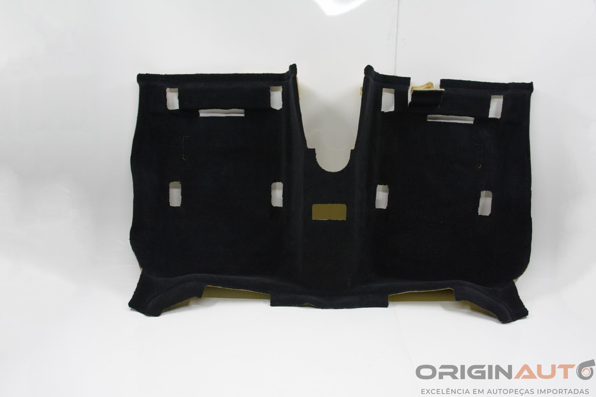 Forracao Assoalho Traseiro Mercedes-Benz C200 Cgi 2011 A2046800441