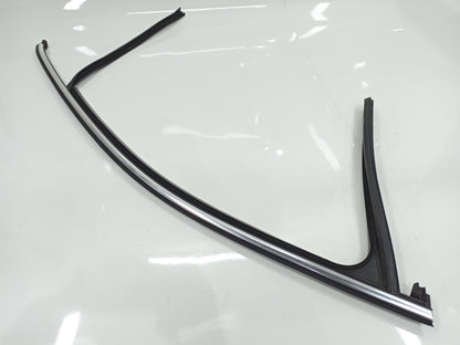 Canaleta Porta Dianteira Direita Passat Tsi 2.0 2017 3G0837432N