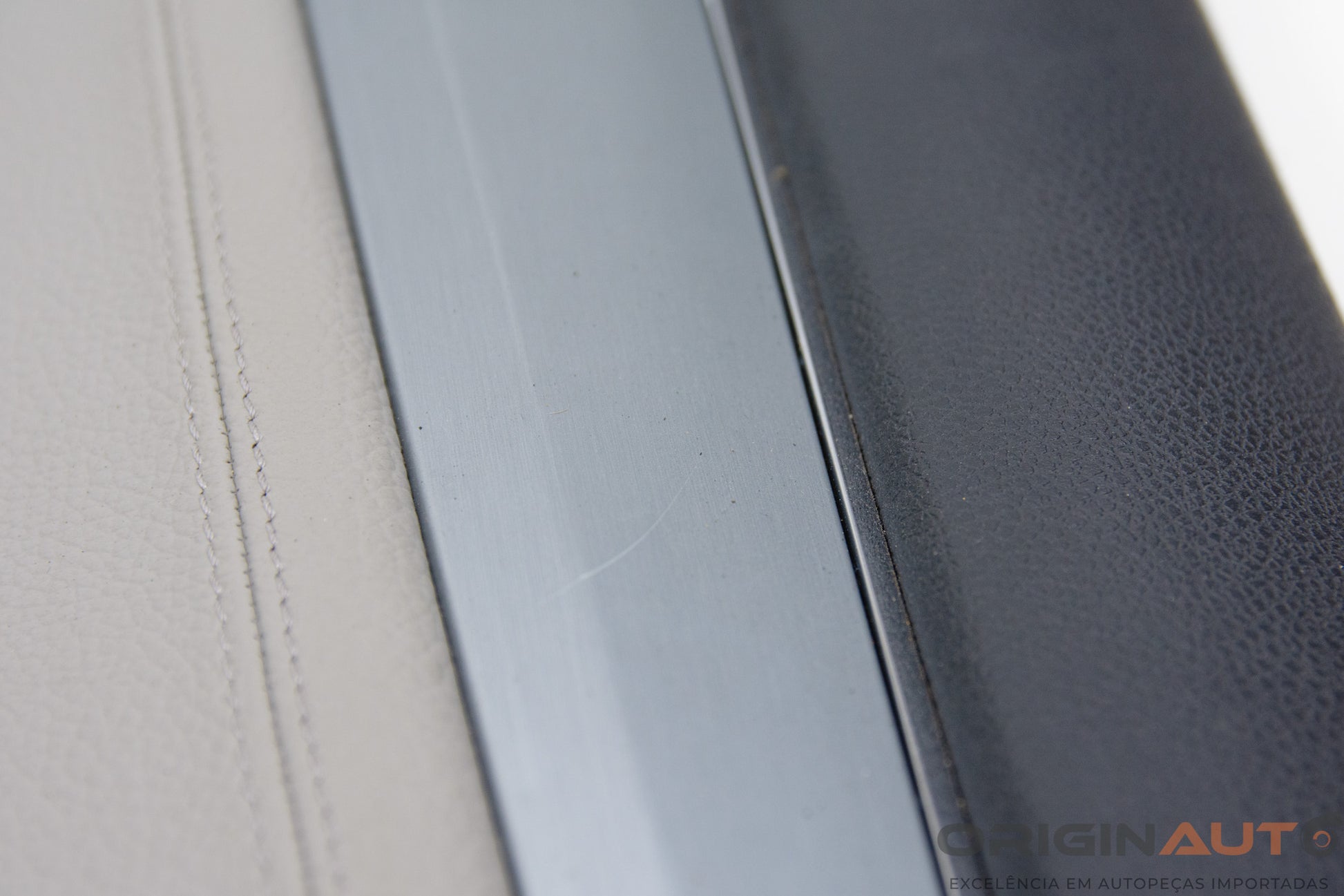 Forro Porta Dianteiro Direito Mercedes-Benz C200 Cgi 2011 A2047209562