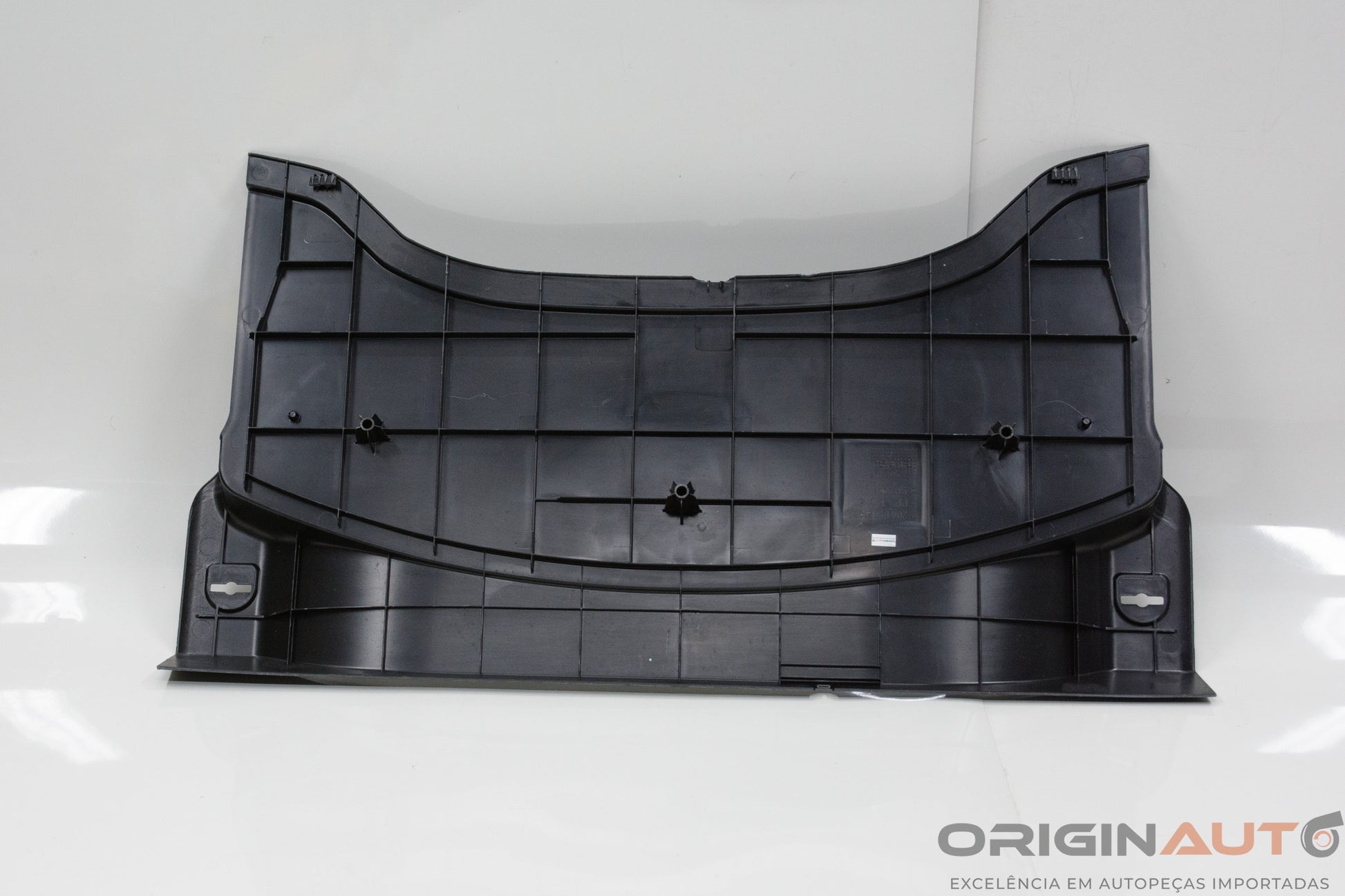 Acabamento Porta Malas Mercedes-Benz C200 Cgi 2011 A2046904530