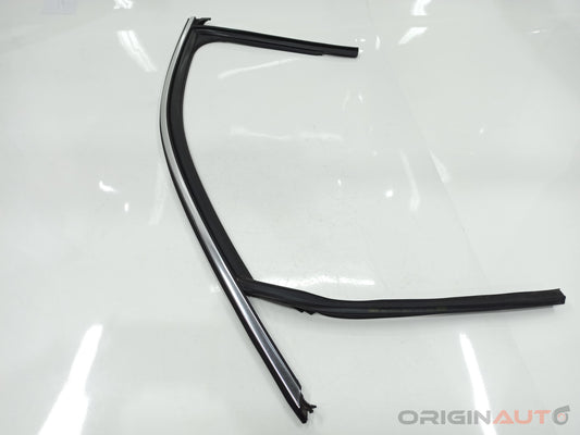 Canaleta Dianteira Esquerda Audi A3 Sedan 1.8 Tfsi 2014 8V5837431B