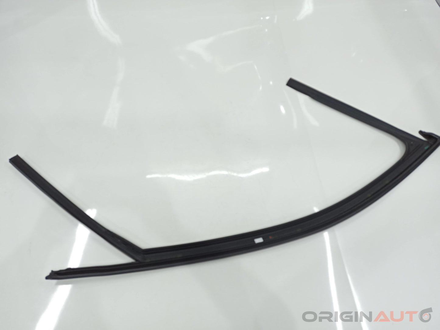 Canaleta Dianteira Esquerda Audi A3 Sedan 1.8 Tfsi 2014 8V5837431B