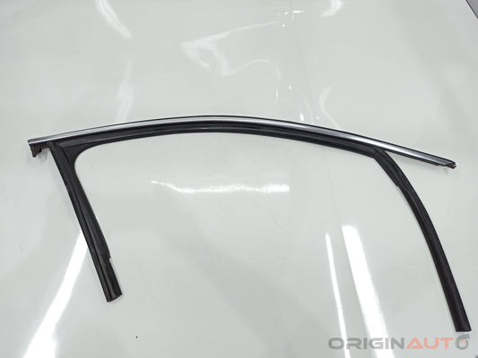 Canaleta Dianteira Direita Audi A3 Sedan 1.8 Tfsi 2014 8V5837432