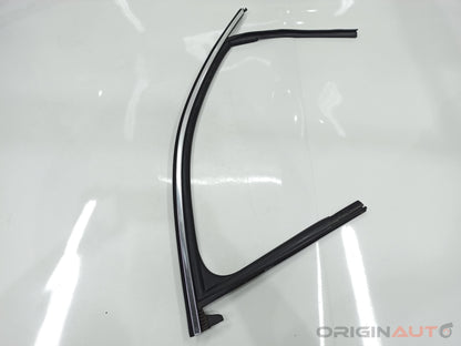 Canaleta Dianteira Direita Audi A3 Sedan 1.8 Tfsi 2014 8V5837432