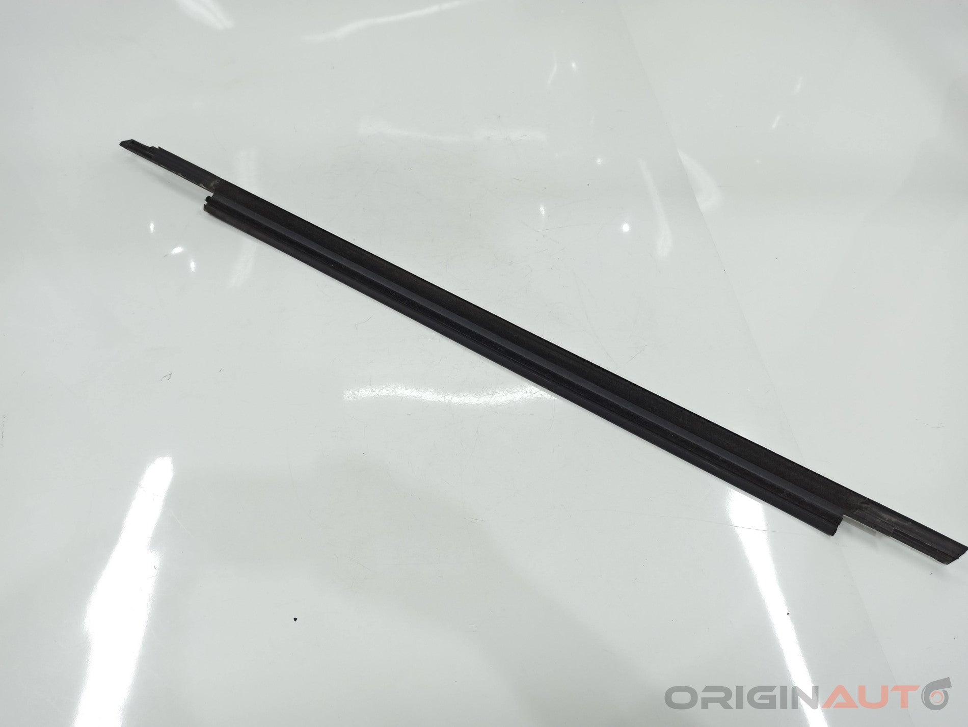 Friso Externo Porta Dianteira Direita Audi A3 Sedan 1.8 Tfsi 2014 8V5853284