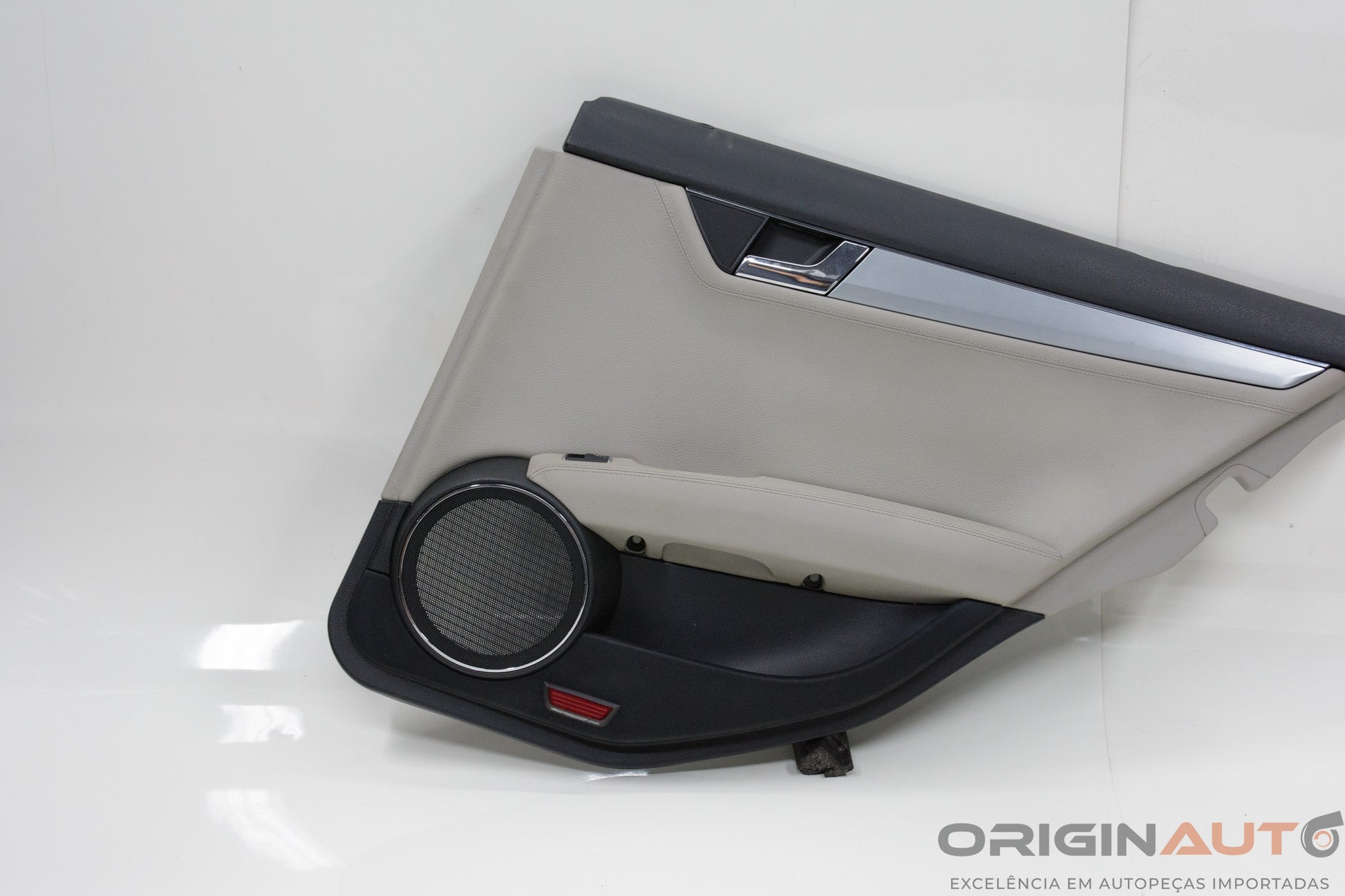 Forro Porta Traseiro Direito Mercedes-Benz C200 Cgi 2011 A2047302562