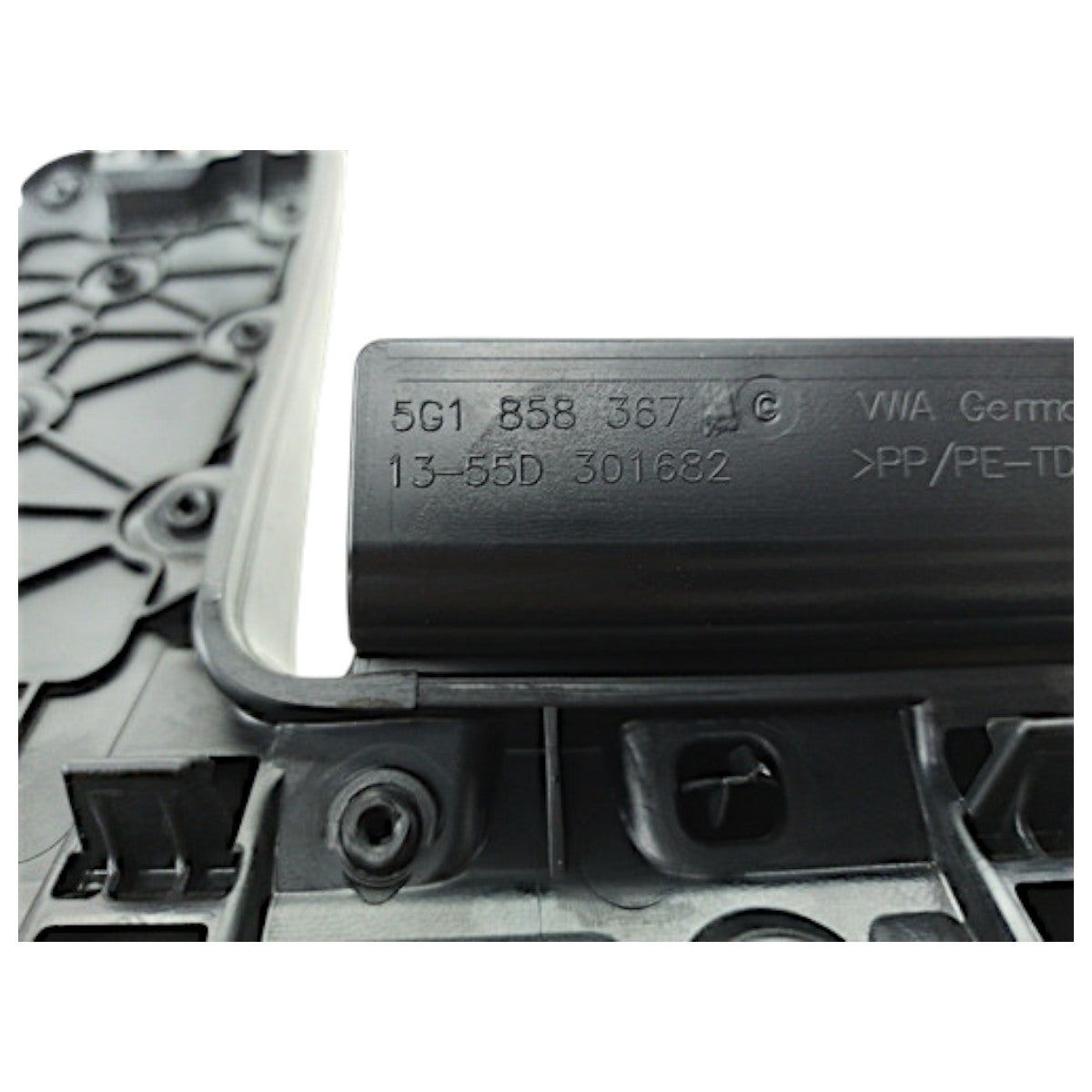 Acabamento Inferior Motorista Coluna Golf Mk7 1.4 5G1858367