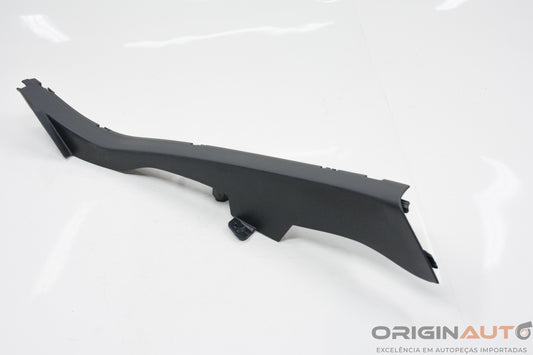 Acabamento Interno Direito Mercedes-Benz C200 Cgi 2011 A2046903825