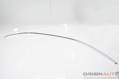 Moldura Friso Externo Arco Dir Mercedes-Benz C200 Cgi 2011 A2046900880