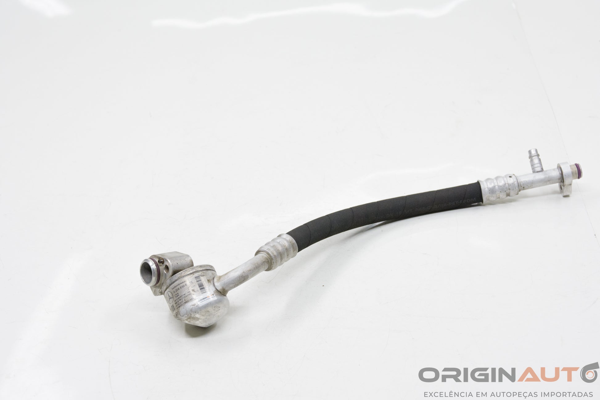 Mangueira Compressor A/C Mercedes-Benz C200 Cgi 2011 A2048306115