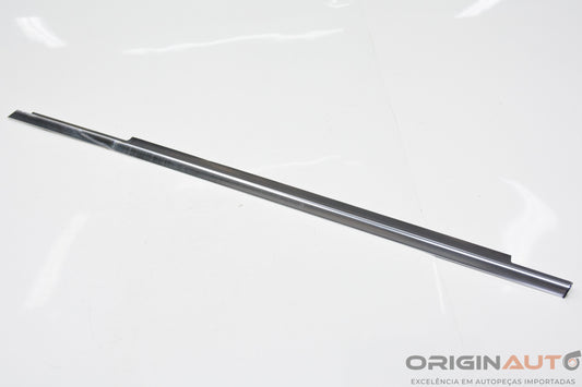 Pestana Externa Porta Diant Esqu Mercedes-Benz C200 Cgi 2011 A2047251565
