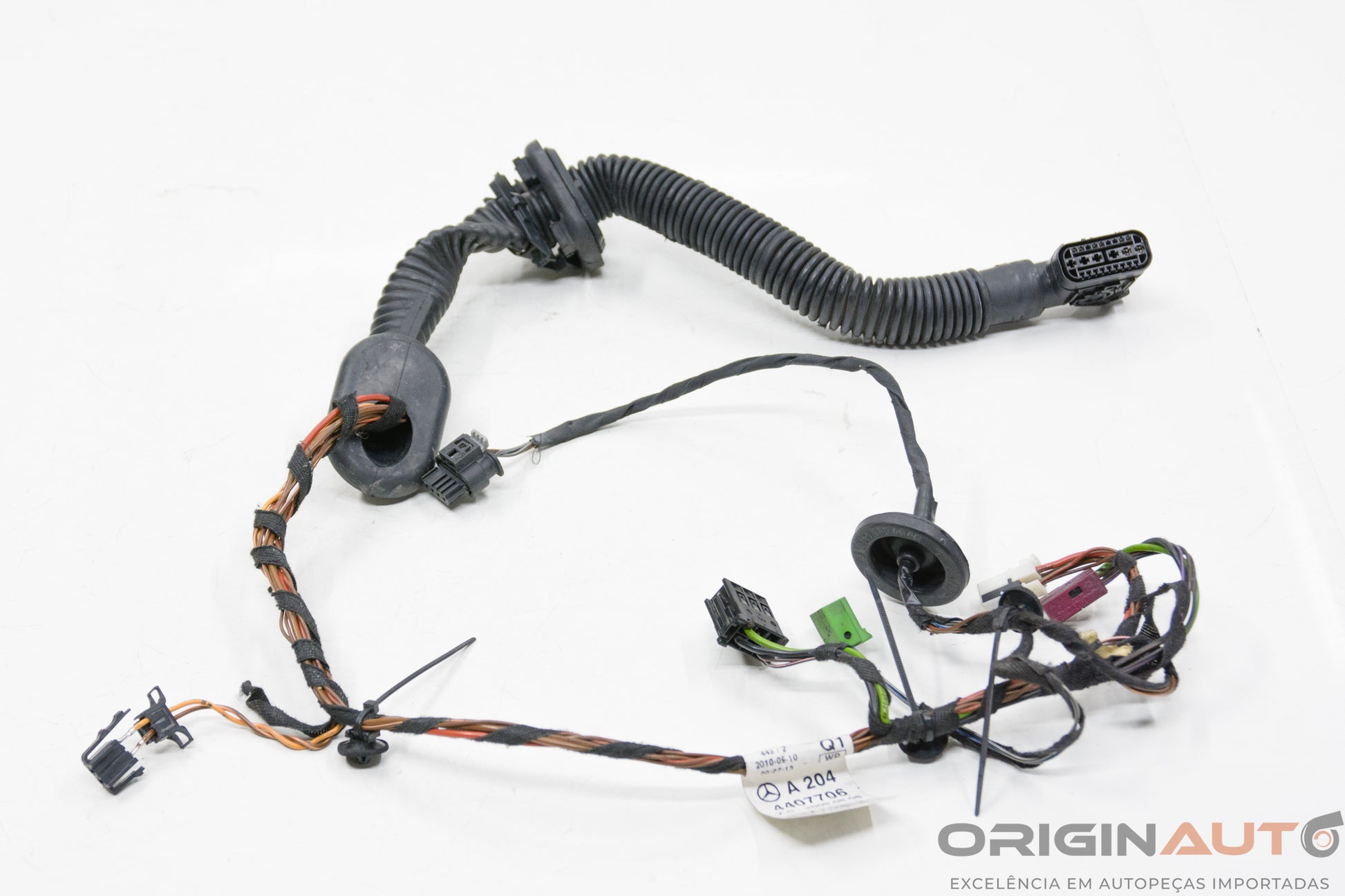 Chicote Porta Traseiro Esquerdo Mercedes-Benz C200 Cgi 2011 A2044407706