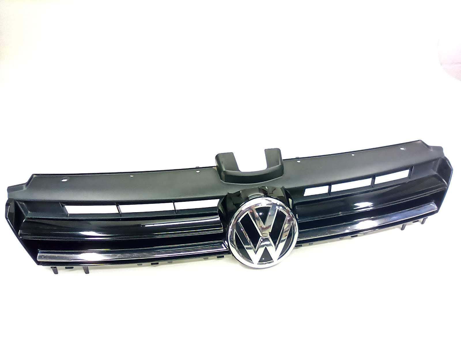 Grade Parachoque Volkswagen Golf 1.4 TSI 2015 5Gm853651Bzll Detalhe