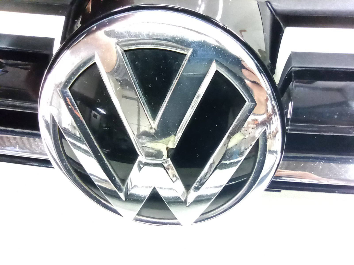 Grade Parachoque Volkswagen Golf 1.4 TSI 2015 5Gm853651Bzll Detalhe