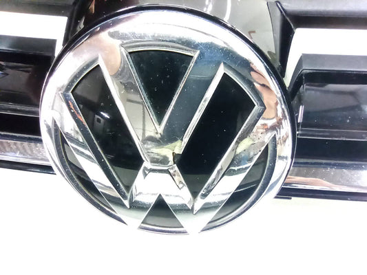 Grade Parachoque Volkswagen Golf 1.4 TSI 2015 5Gm853651Bzll Detalhe