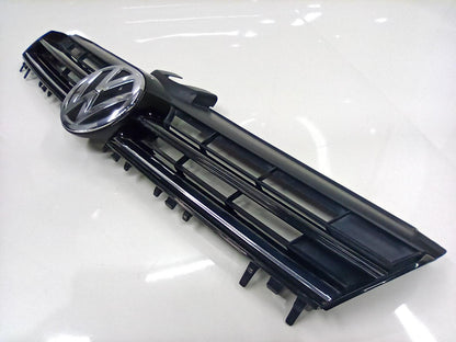 Grade Parachoque Volkswagen Golf 1.4 TSI 2015 5Gm853651Bzll Detalhe