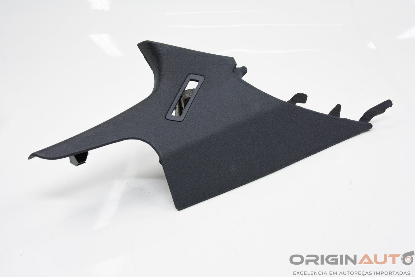 Acabamento Coluna C Esquerda Mercedes-Benz C200 Cgi 2011 A2046900525