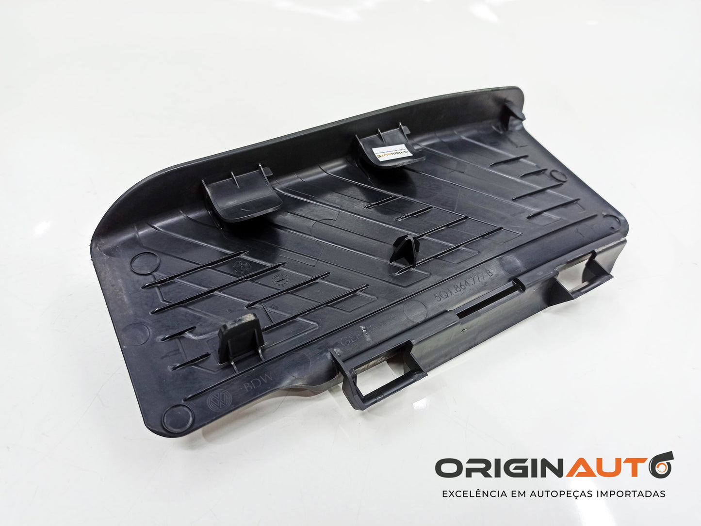 Acabamento Descanso Pe Volkswagen Golf Mk7 Confortline 2015 5Q1864777