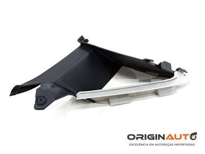 Acabamento Direito Painel Volkswagen Golf Mk7 Confortline 2015 5G0868144