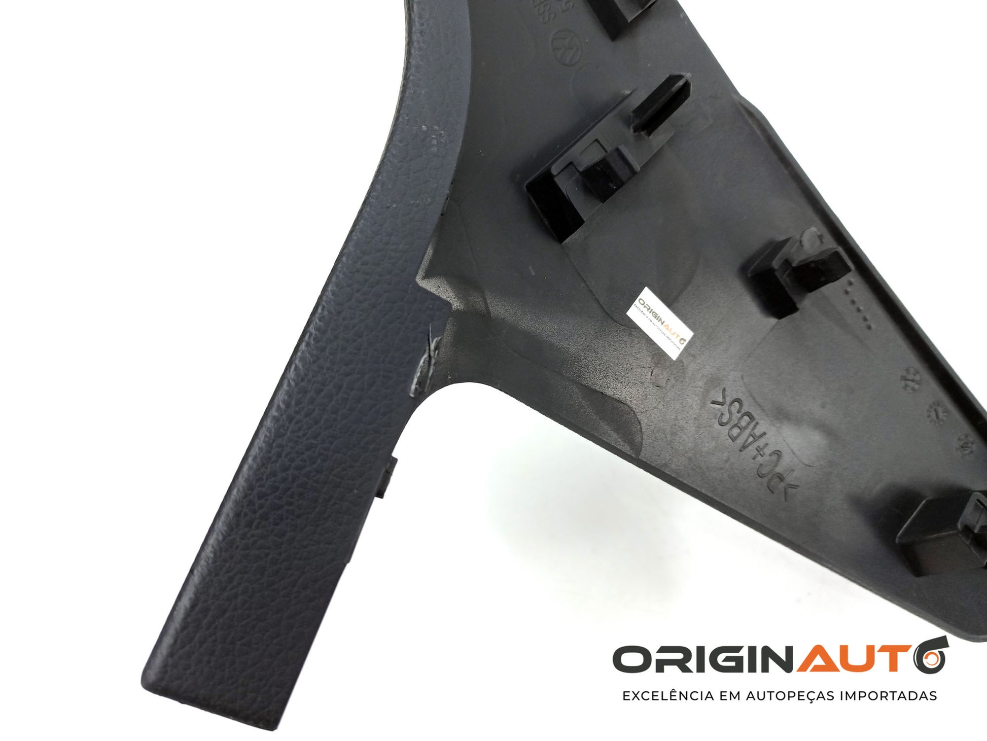 Acabamento Direito Console Volkswagen Golf Mk7 Confortline 2015 5G1863488