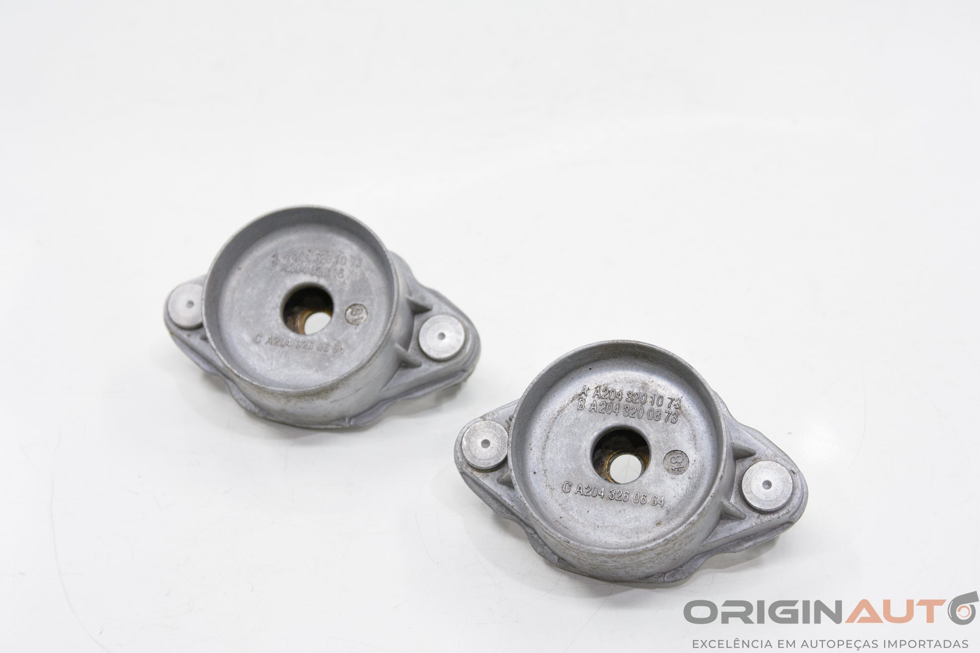 Par Coxim Rolamento Amortecedor Traseiro Mercedes-Benz C200 Cgi 2011 A2043260664