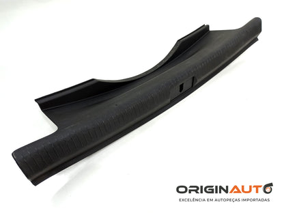 Acabamento Central Porta Mala Volkswagen Golf Mk7 Confortline 2015 5G6863459