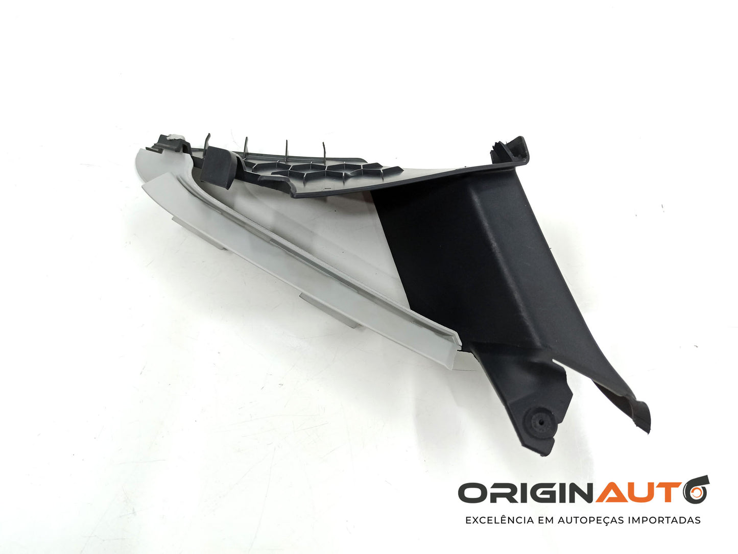 Acabamento Esquerdo Painel Volkswagen Golf Mk7 Confortline 2015 5G0868143