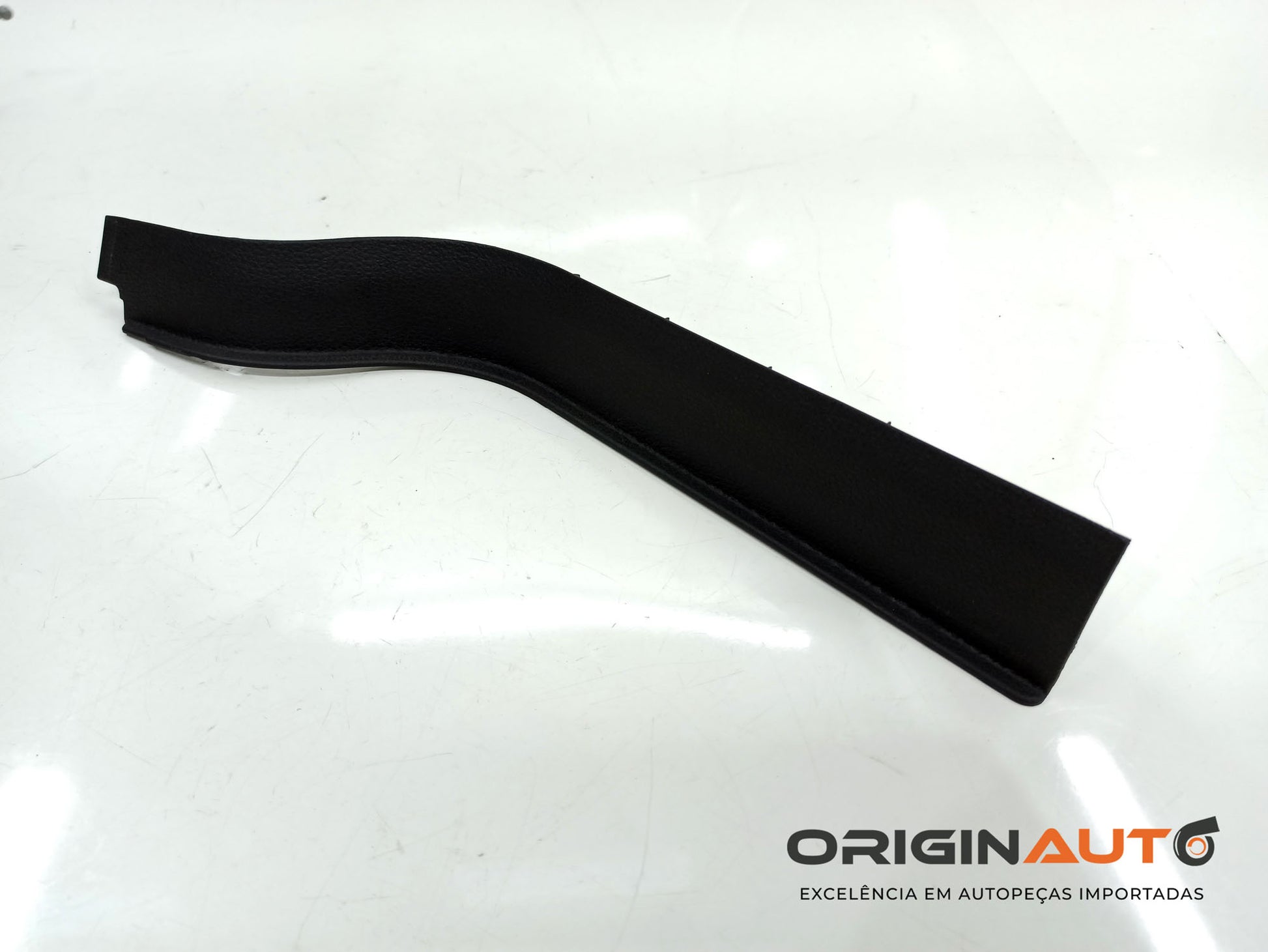 Acabamento Direito Soleira Volkswagen Golf Mk7 Confortline 2015 5G0868224