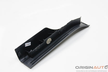 Acabamento Soleira Traseiro Direita Mercedes-Benz C200 Cgi 2011 A2046860236