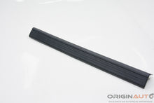 Acabamento Soleira Dianteira Direita Mercedes-Benz C200 Cgi 2011 A2046860036