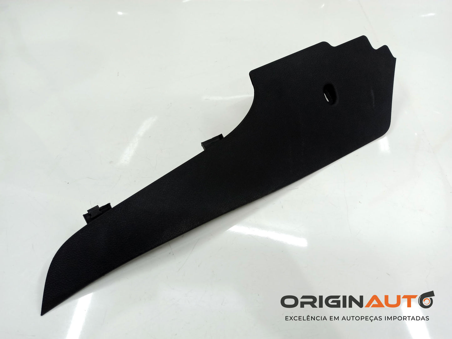 Acabamento Console Lado Direito Volkswagen Golf Mk7 Confortline 2015 5G1863046