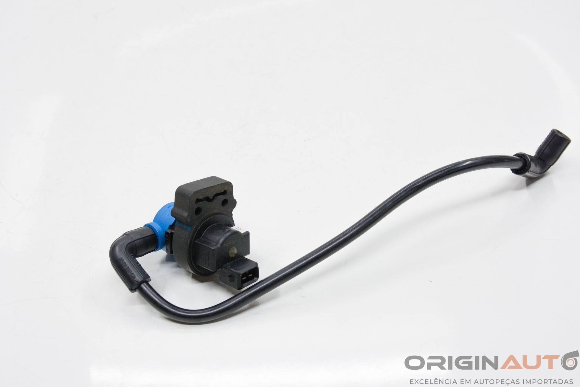 Valvula Sistema Canister Mercedes-Benz C200 Cgi 2011 A1200780381 A0004706593