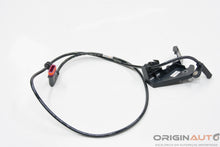 Sensor Abs Traseiro Direito Mercedes-Benz C200 Cgi 2011 A2045461243 A2045400317
