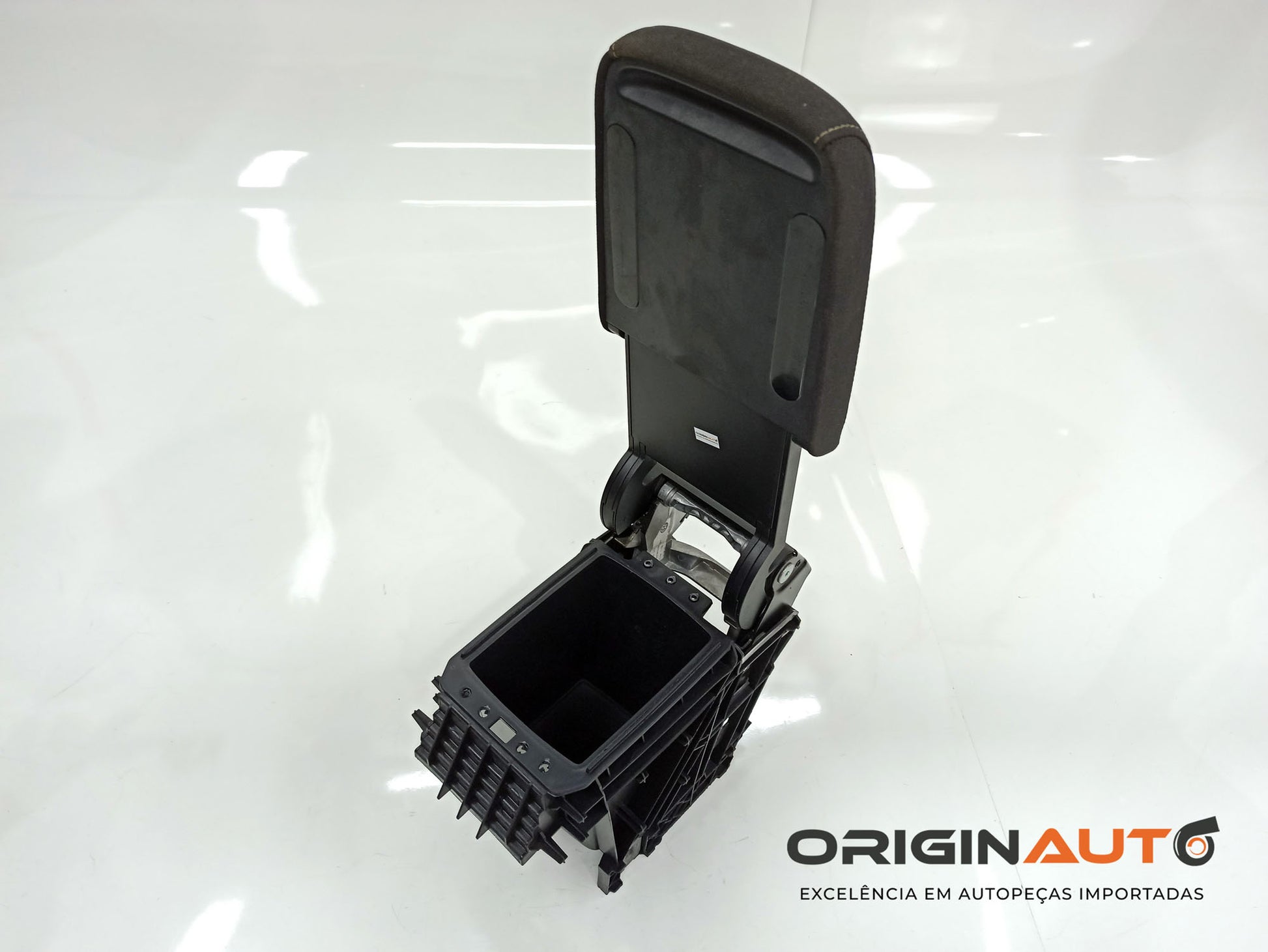 Apoio De Braco Volkswagen Golf Mk7 Confortline 2015 5G0864251