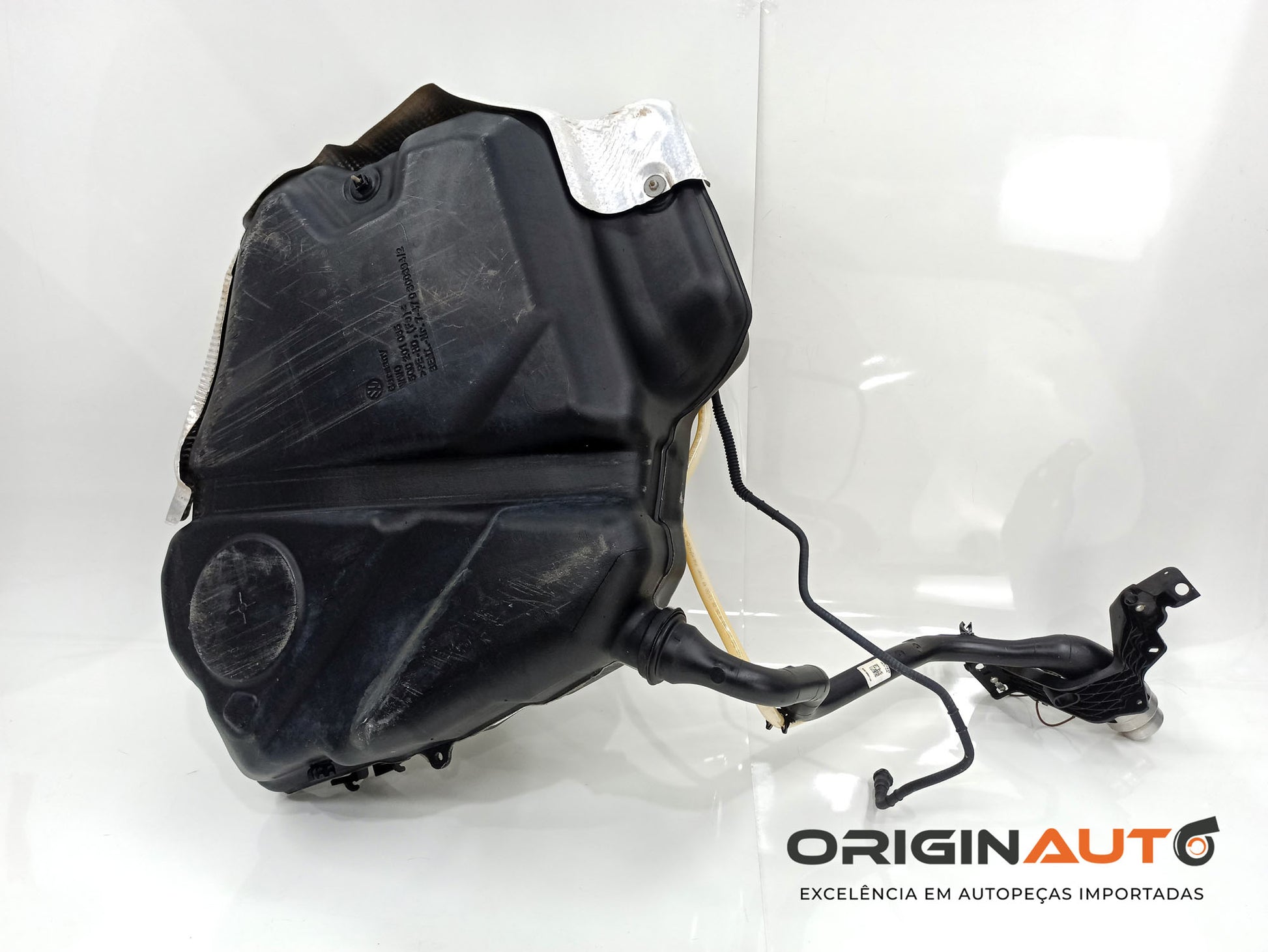 Tanque Combustivel Volkswagen Golf Mk7 Confortline 2015 5Q0201060Ce