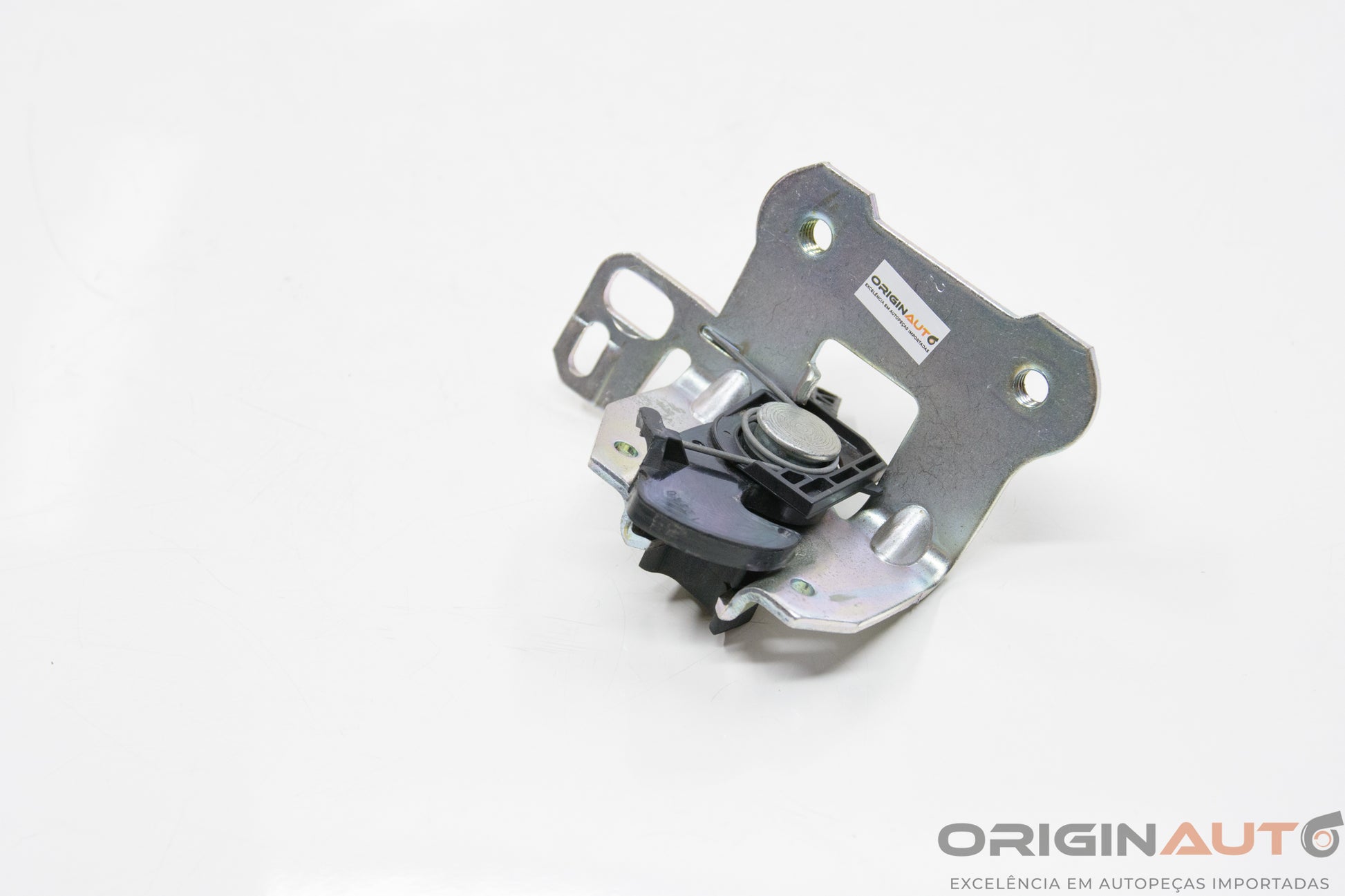 Fechadura Banco Traseiro Mercedes-Benz C200 Cgi 2011 A2049200572