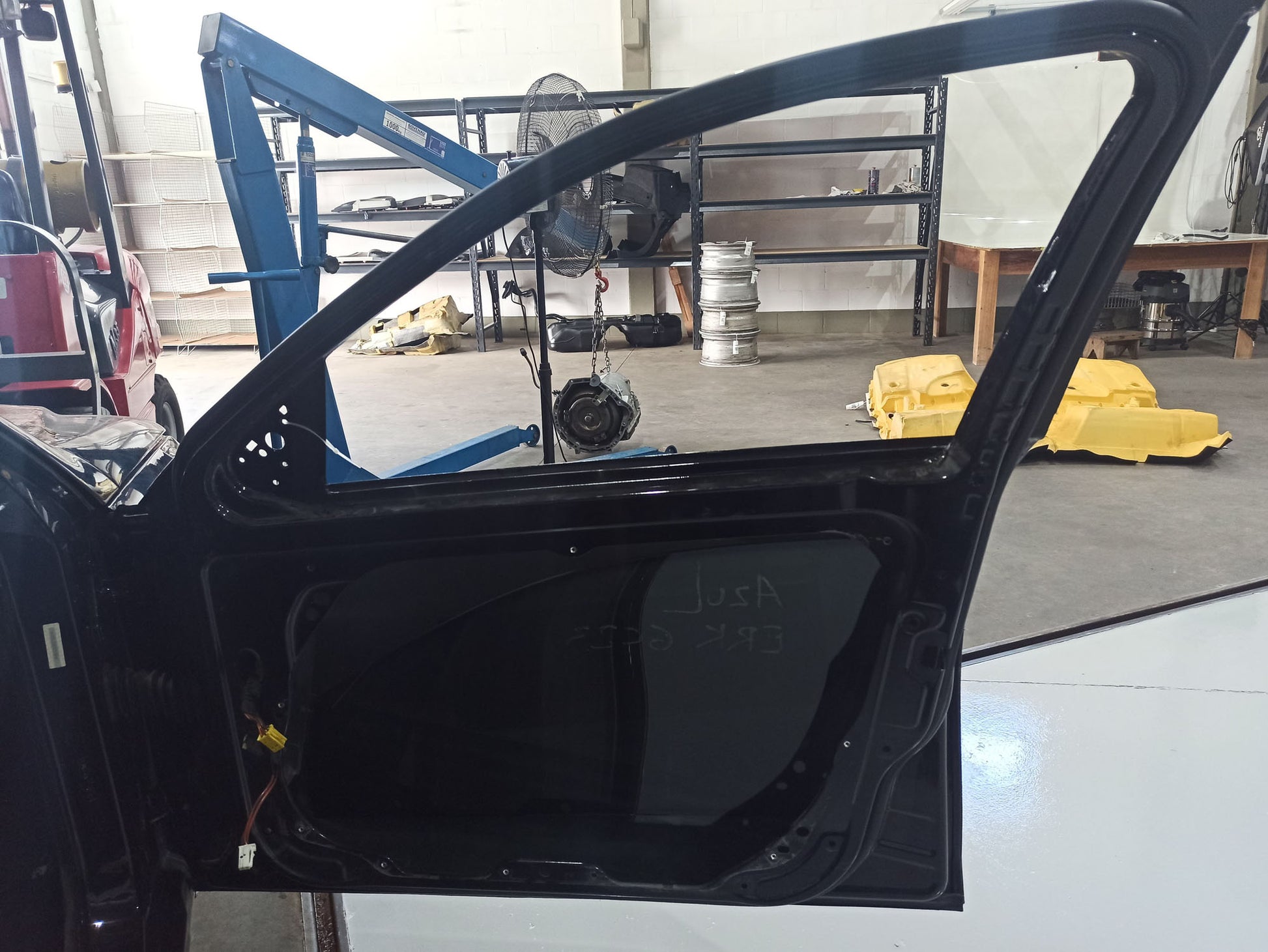 Porta Dianteira Direita Mercedes-Benz C200 Cgi 2011 5G0971584C P/ Recuperar