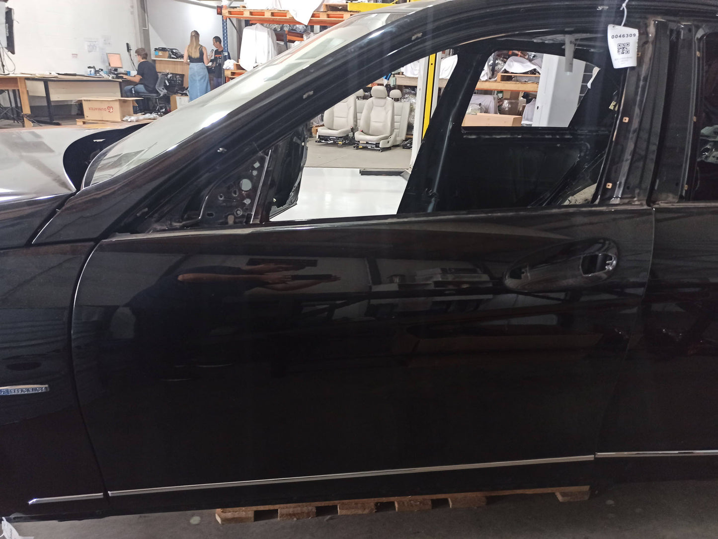 Porta Dianteira Esquerda Mercedes-Benz C200 Cgi 2011 S/Cod