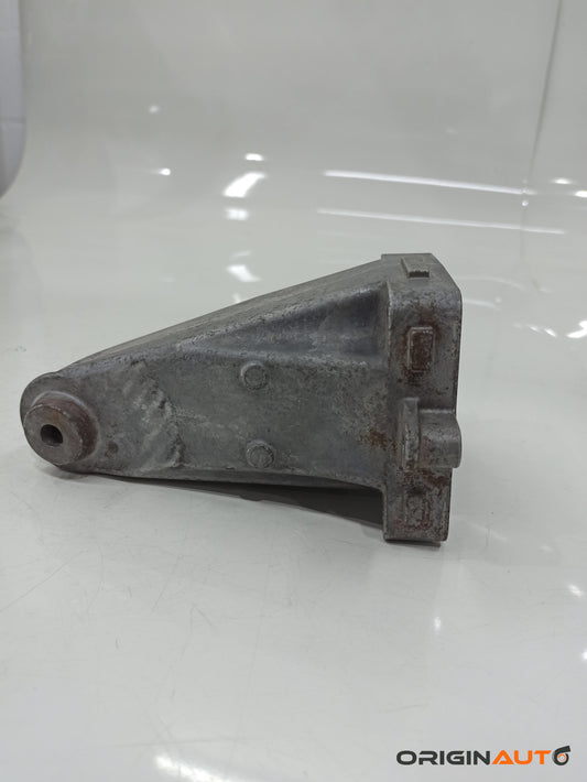 Coxim Suporte Direito Mercedes-Benz C 200 Cgi 2011 A2712232304