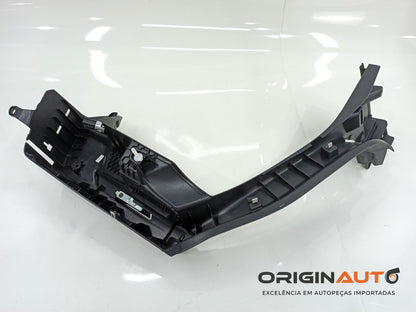 Acabamento Lateral Direito Porta Mala Volkswagen Golf Highline 2014 5Gm867762