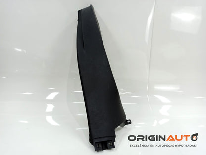 Acabamento Coluna Traseira Direita Volkswagen Golf Highline 2014 5Gm867766