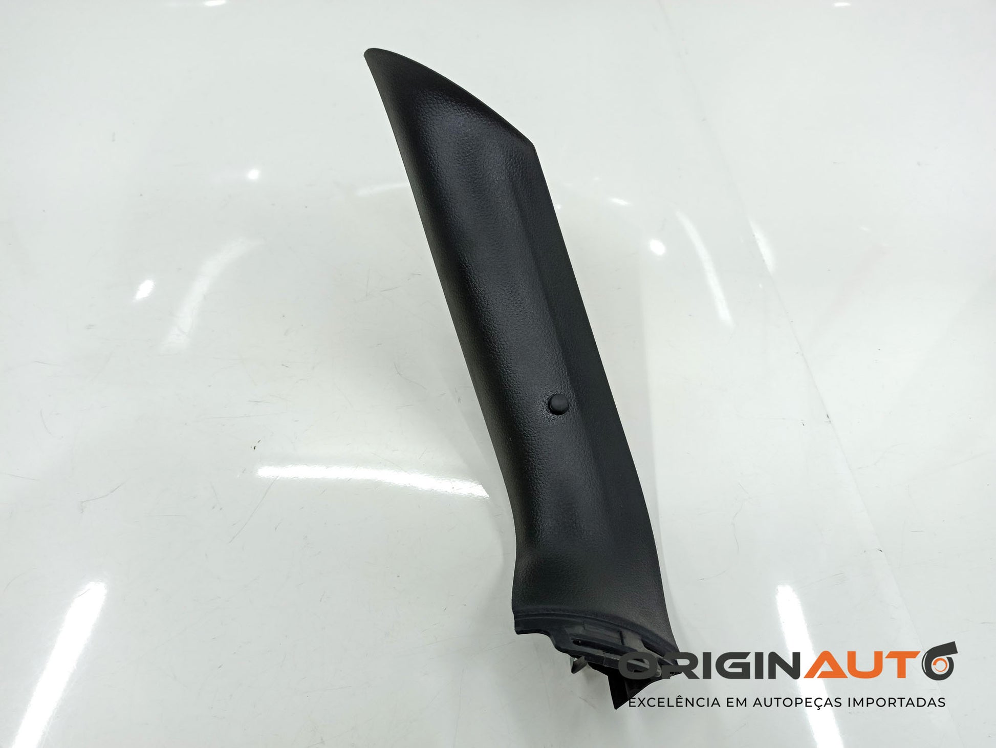 Acabamento Interno Direito Tampa Traseir Volkswagen Golf Highline 2014 5Gm867714