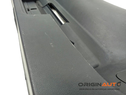 Acabamento Tampa Traseira Volkswagen Golf Highline 2014 5G6867605D