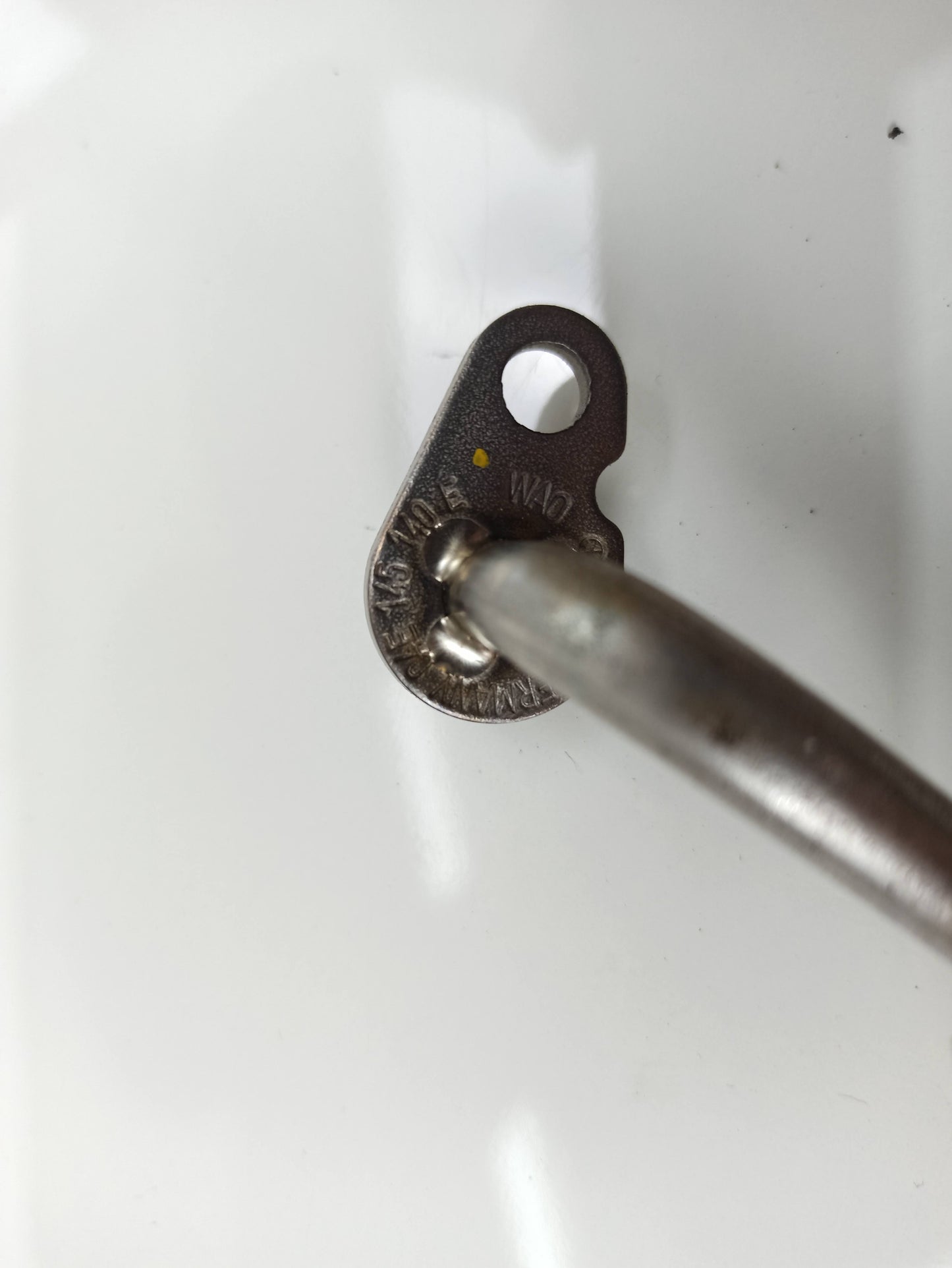 Tubo Oleo Turbina Volkswagen Jetta Comfortline 1.4 2017 04E145140E