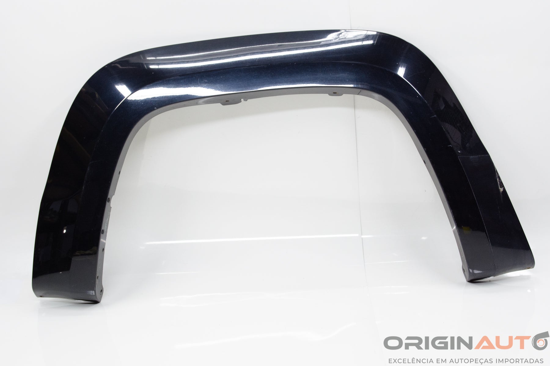 Alargador Paralama Traseiro Direito Volkswagen Amarok Highline 2016 2Hh853818