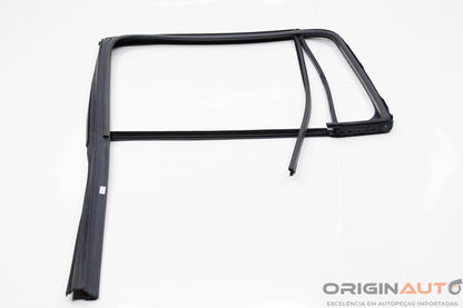 Canaleta Vidro Traseiro Direito Volkswagen Amarok Highline 2016 2H7845213M